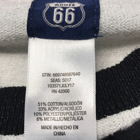 Girls size 4/5 dress - Picture 4 of 4